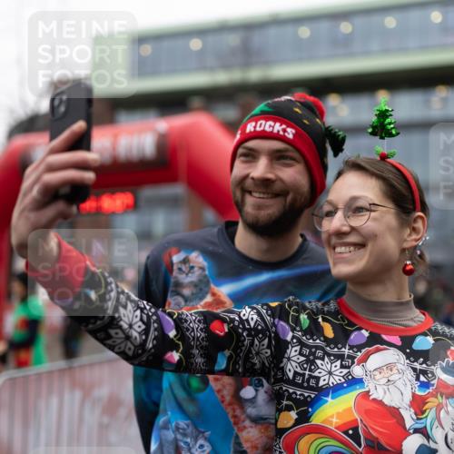 07.12.2025 - St. Pauli X-Mass-Run No. 15 Michael Strokosch http://msf.ph/oto/9363807 07.12.2025 12:15:06 Laufen  meine-sportfotos.de