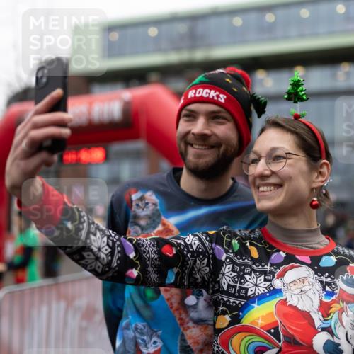 07.12.2025 - St. Pauli X-Mass-Run No. 15 Michael Strokosch http://msf.ph/oto/9363817 07.12.2025 12:15:06 Laufen  meine-sportfotos.de