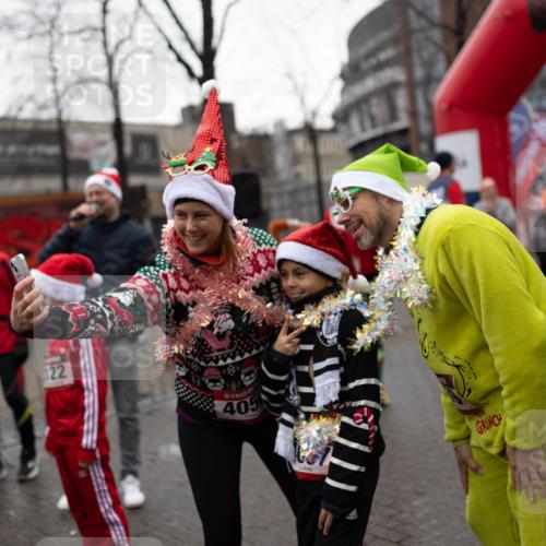 07.12.2025 - St. Pauli X-Mass-Run No. 15 Michael Strokosch http://msf.ph/oto/9363837 07.12.2025 12:16:47 Laufen 3633, 122, 405, 495 meine-sportfotos.de