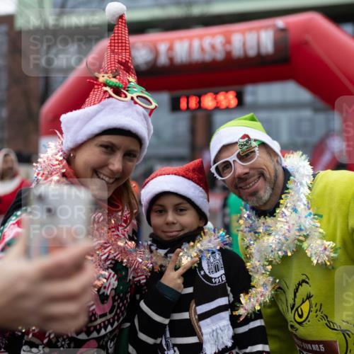07.12.2025 - St. Pauli X-Mass-Run No. 15 Michael Strokosch http://msf.ph/oto/9363873 07.12.2025 12:16:53 Laufen 18695, 15 meine-sportfotos.de