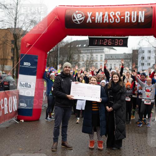 07.12.2025 - St. Pauli X-Mass-Run No. 15 Michael Strokosch http://msf.ph/oto/9363920 07.12.2025 12:26:28 Laufen 26, 30, 267, 013, 42, 255, 258, 651, 21, 12, 2025 meine-sportfotos.de
