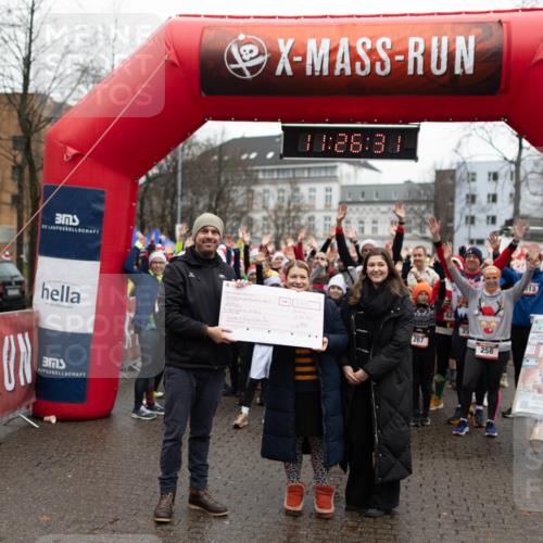 07.12.2025 - St. Pauli X-Mass-Run No. 15 Michael Strokosch http://msf.ph/oto/9363926 07.12.2025 12:26:29 Laufen 18, 32, 267, 258, 21, 12, 2025, 400, 15, 651 meine-sportfotos.de