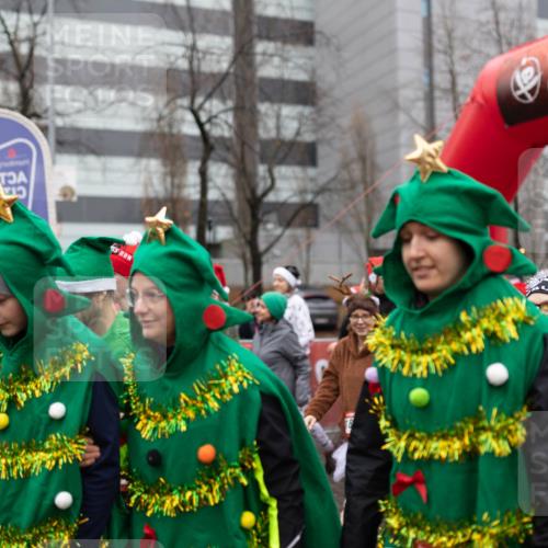 07.12.2025 - St. Pauli X-Mass-Run No. 15 Michael Strokosch http://msf.ph/oto/9363935 07.12.2025 12:30:12 Laufen 11, 30, 1 meine-sportfotos.de