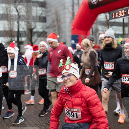 07.12.2025 - St. Pauli X-Mass-Run No. 15 Michael Strokosch http://msf.ph/oto/9363940 07.12.2025 12:30:14 Laufen 1910, 15, 1, 95, 778, 11, 30, 16, 8, 14, 2929, 15, 2591, 15, 3533 meine-sportfotos.de