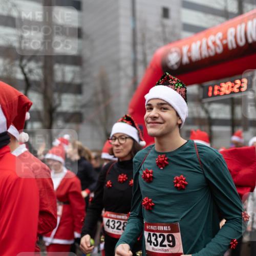 07.12.2025 - St. Pauli X-Mass-Run No. 15 Michael Strokosch http://msf.ph/oto/9363946 07.12.2025 12:30:21 Laufen 4328, 15, 4329, 1630, 23, 6107 meine-sportfotos.de