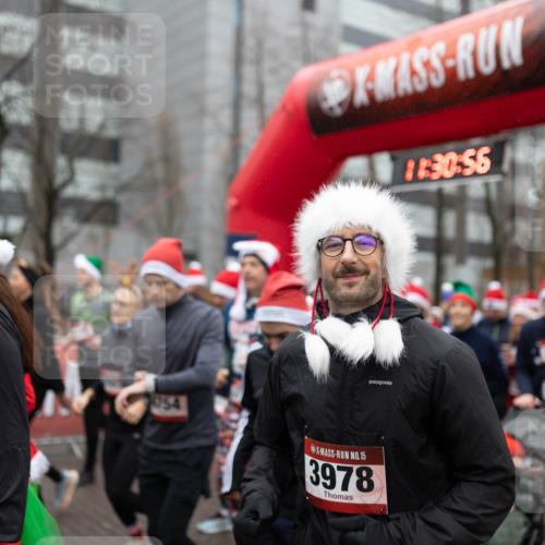 07.12.2025 - St. Pauli X-Mass-Run No. 15 Michael Strokosch http://msf.ph/oto/9363958 07.12.2025 12:30:54 Laufen 11, 30, 56, 1754, 15, 3978 meine-sportfotos.de