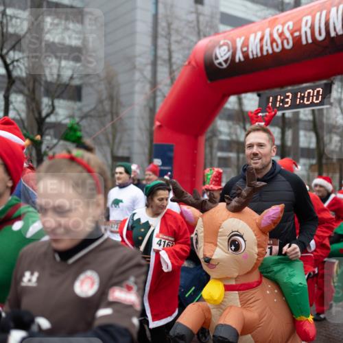 07.12.2025 - St. Pauli X-Mass-Run No. 15 Michael Strokosch http://msf.ph/oto/9363964 07.12.2025 12:30:58 Laufen 4162, 18, 31, 00, 0, 15, 3840, 3701 meine-sportfotos.de