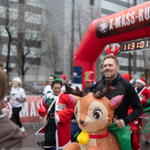 07.12.2025 - St. Pauli X-Mass-Run No. 15 Michael Strokosch http://msf.ph/oto/9363970 07.12.2025 12:30:59 Laufen 4163, 11, 31, 01, 640, 3701 meine-sportfotos.de