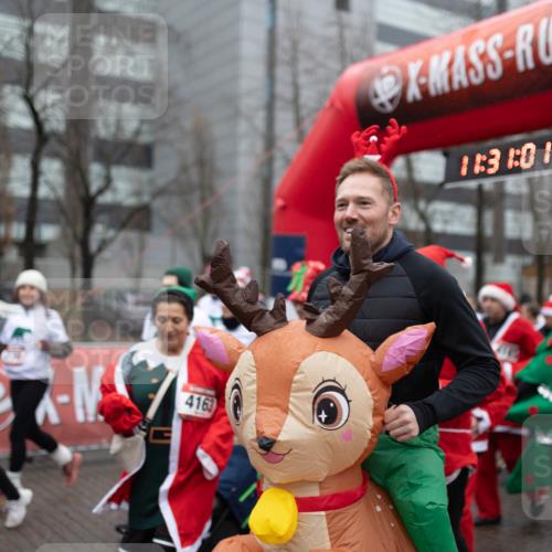 07.12.2025 - St. Pauli X-Mass-Run No. 15 Michael Strokosch http://msf.ph/oto/9363974 07.12.2025 12:30:59 Laufen 4163, 113, 1, 01, 5646, 3701 meine-sportfotos.de