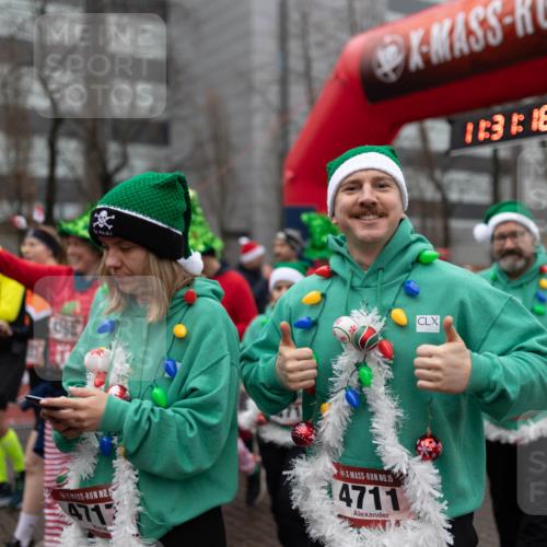 07.12.2025 - St. Pauli X-Mass-Run No. 15 Michael Strokosch http://msf.ph/oto/9363989 07.12.2025 12:31:13 Laufen 4998, 1, 471, 15, 4711, 183616 meine-sportfotos.de