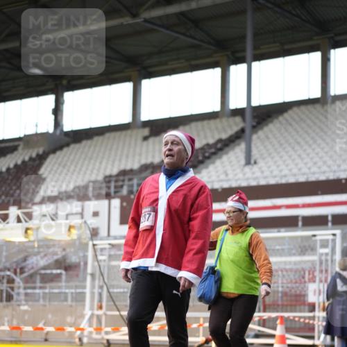 07.12.2025 - St. Pauli X-Mass-Run No. 15 Patografie http://msf.ph/oto/9366200 07.12.2025 10:50:27 Ziel 2250, 2460, 2582, 2583, 2584, 3287, 3291, 3368, 4075, 4110, 4111, 4756, 4757, 4759 meine-sportfotos.de