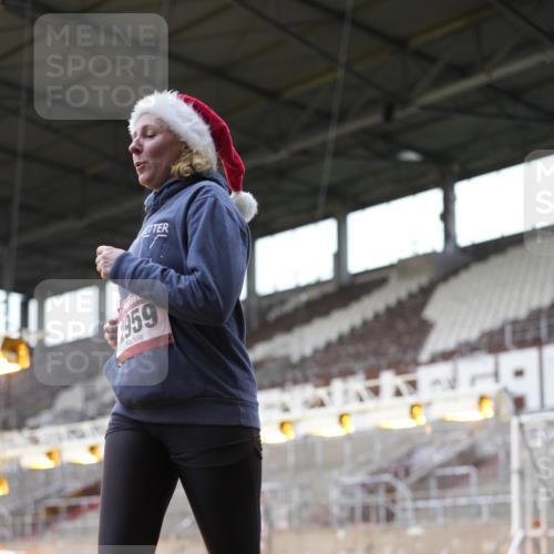 07.12.2025 - St. Pauli X-Mass-Run No. 15 Patografie http://msf.ph/oto/9366288 07.12.2025 10:51:27 Ziel 1047, 2103, 2105, 2327, 2332, 2642, 2643, 2674, 2959 meine-sportfotos.de