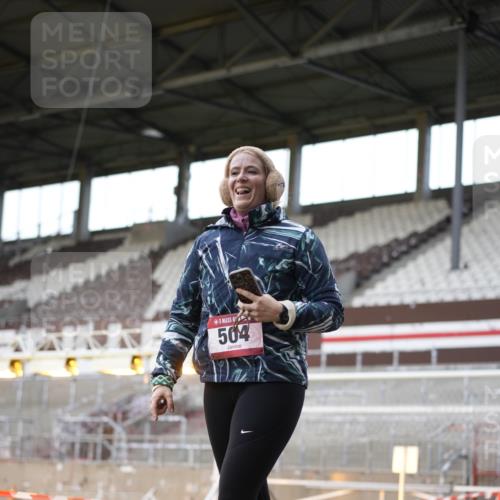 07.12.2025 - St. Pauli X-Mass-Run No. 15 Patografie http://msf.ph/oto/9366447 07.12.2025 10:52:57 Ziel 176, 262, 500, 504, 507, 510, 2673, 4859 meine-sportfotos.de