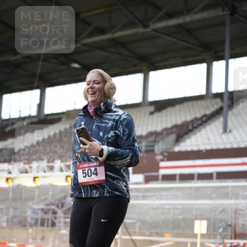 07.12.2025 - St. Pauli X-Mass-Run No. 15 Patografie http://msf.ph/oto/9366449 07.12.2025 10:52:58 Ziel 500, 504, 507, 510, 1684, 2673 meine-sportfotos.de