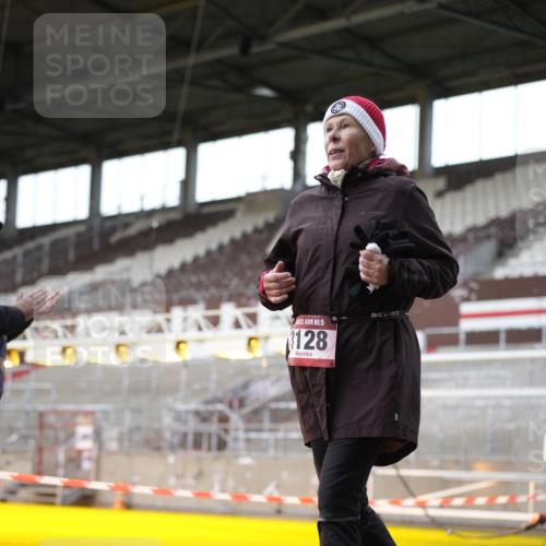 07.12.2025 - St. Pauli X-Mass-Run No. 15 Patografie http://msf.ph/oto/9366459 07.12.2025 10:53:12 Ziel 500, 510, 1684, 3128 meine-sportfotos.de