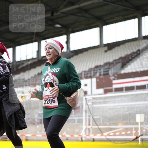 07.12.2025 - St. Pauli X-Mass-Run No. 15 Patografie http://msf.ph/oto/9366528 07.12.2025 10:54:30 Ziel 656, 1177, 1489, 2286, 2328, 2358, 2360, 2832, 3391, 3437 meine-sportfotos.de