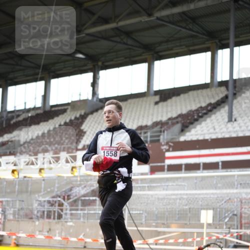 07.12.2025 - St. Pauli X-Mass-Run No. 15 Patografie http://msf.ph/oto/9366843 07.12.2025 10:59:56 Ziel 529, 1482, 1558, 1702, 3586 meine-sportfotos.de