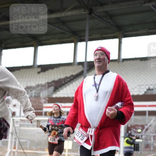 07.12.2025 - St. Pauli X-Mass-Run No. 15 Patografie http://msf.ph/oto/9367013 07.12.2025 11:01:53 Ziel 837, 838, 842, 851, 1067, 1637, 1640, 2576 meine-sportfotos.de
