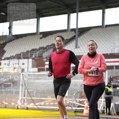 07.12.2025 - St. Pauli X-Mass-Run No. 15 Patografie http://msf.ph/oto/9367019 07.12.2025 11:02:00 Ziel 95, 193, 837, 838, 842, 847, 851, 1143, 1416, 2576 meine-sportfotos.de