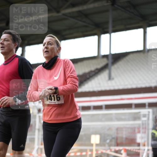 07.12.2025 - St. Pauli X-Mass-Run No. 15 Patografie http://msf.ph/oto/9367023 07.12.2025 11:02:00 Ziel 95, 193, 837, 838, 842, 847, 851, 1143, 1416, 2576 meine-sportfotos.de