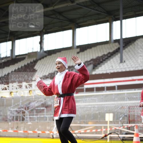 07.12.2025 - St. Pauli X-Mass-Run No. 15 Patografie http://msf.ph/oto/9367053 07.12.2025 11:02:15 Ziel 95, 193, 314, 317, 847, 1143, 1611, 2329, 2519, 2520 meine-sportfotos.de
