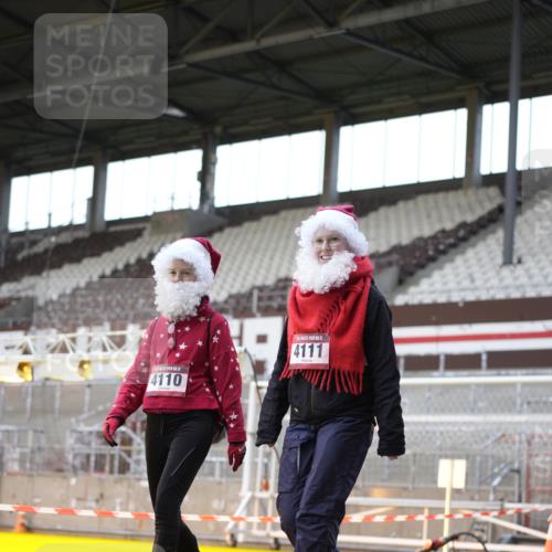 07.12.2025 - St. Pauli X-Mass-Run No. 15 Patografie http://msf.ph/oto/9367342 07.12.2025 10:50:18 Ziel 905, 2582, 2583, 2584, 3287, 3291, 4075, 4110, 4111, 4756, 4757, 4759 meine-sportfotos.de