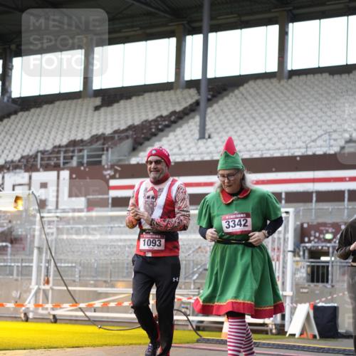 07.12.2025 - St. Pauli X-Mass-Run No. 15 Patografie http://msf.ph/oto/9367394 07.12.2025 10:51:07 Ziel 769, 1093, 1691, 3199, 3342 meine-sportfotos.de