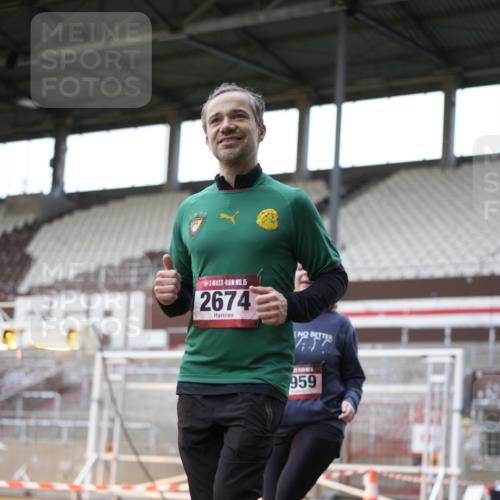 07.12.2025 - St. Pauli X-Mass-Run No. 15 Patografie http://msf.ph/oto/9367403 07.12.2025 10:51:26 Ziel 1047, 2103, 2105, 2327, 2332, 2642, 2643, 2674, 2959 meine-sportfotos.de