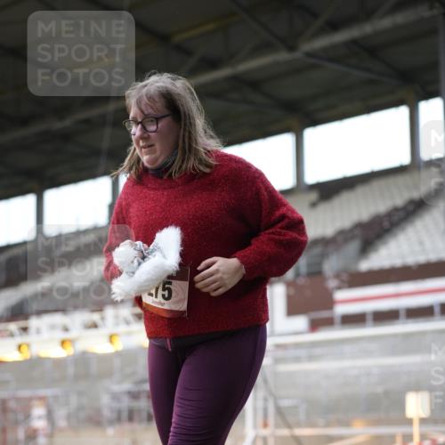 07.12.2025 - St. Pauli X-Mass-Run No. 15 Patografie http://msf.ph/oto/9367416 07.12.2025 10:51:35 Ziel 275, 1047, 2103, 2105, 2327, 2332, 2553, 2642, 2643, 2674, 2959, 4862 meine-sportfotos.de
