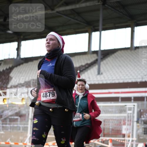 07.12.2025 - St. Pauli X-Mass-Run No. 15 Patografie http://msf.ph/oto/9367448 07.12.2025 10:52:02 Ziel 27, 1964, 1982, 1984, 2165, 2287, 2289, 2592, 2661, 4550, 4865, 4879, 4880 meine-sportfotos.de