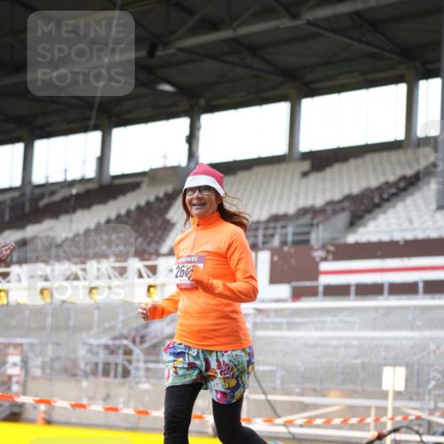 07.12.2025 - St. Pauli X-Mass-Run No. 15 Patografie http://msf.ph/oto/9367578 07.12.2025 10:56:47 Ziel 55, 417, 555, 566, 568, 763, 1203, 2538, 2542, 2664, 3275 meine-sportfotos.de