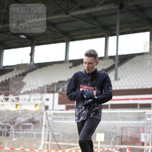 07.12.2025 - St. Pauli X-Mass-Run No. 15 Patografie http://msf.ph/oto/9367744 07.12.2025 11:01:00 Ziel 68, 89, 1065, 1068, 1705 meine-sportfotos.de