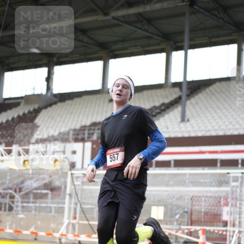 07.12.2025 - St. Pauli X-Mass-Run No. 15 Patografie http://msf.ph/oto/9367750 07.12.2025 11:01:07 Ziel 89, 132, 139, 557, 1705 meine-sportfotos.de