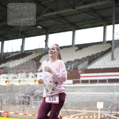 07.12.2025 - St. Pauli X-Mass-Run No. 15 Patografie http://msf.ph/oto/9367771 07.12.2025 11:01:28 Ziel 336, 766, 770, 771, 1045, 1048, 1300, 1367, 1615, 2251, 2252 meine-sportfotos.de