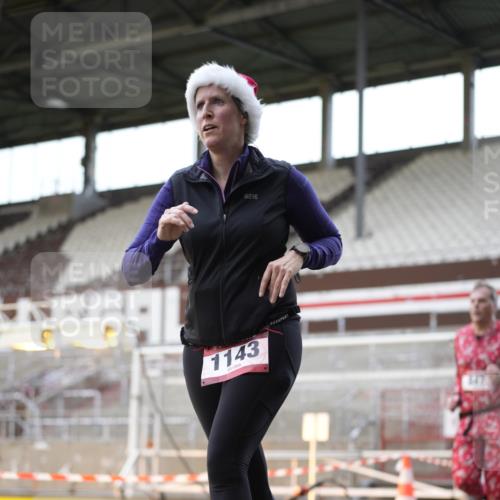 07.12.2025 - St. Pauli X-Mass-Run No. 15 Patografie http://msf.ph/oto/9367794 07.12.2025 11:02:03 Ziel 95, 193, 314, 317, 837, 838, 842, 847, 851, 1143, 1416, 1611, 2329, 2576 meine-sportfotos.de