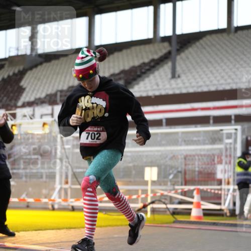 07.12.2025 - St. Pauli X-Mass-Run No. 15 Patografie http://msf.ph/oto/9367921 07.12.2025 11:04:18 Ziel 126, 285, 305, 700, 702, 734, 740, 764, 1200, 1252, 1254, 1401, 1695, 1766, 1769, 1852, 1854, 1856 meine-sportfotos.de