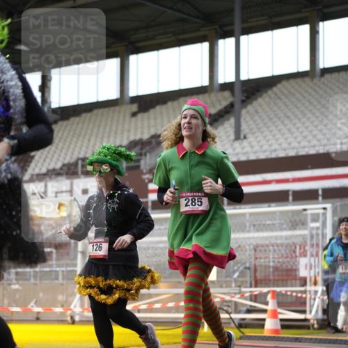 07.12.2025 - St. Pauli X-Mass-Run No. 15 Patografie http://msf.ph/oto/9367997 07.12.2025 11:04:13 Ziel 126, 215, 216, 285, 305, 700, 702, 734, 740, 764, 1200, 1252, 1254, 1401, 1695, 1766, 1769, 1852, 1854, 1856 meine-sportfotos.de