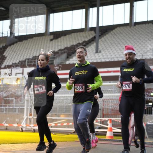 07.12.2025 - St. Pauli X-Mass-Run No. 15 Patografie http://msf.ph/oto/9368016 07.12.2025 11:04:40 Ziel 33, 361, 395, 1643, 2791, 2919, 3719, 4561, 4562, 4563, 4565, 4566, 4567, 4568, 4569, 4570, 4571, 4572, 4573, 4575, 4576, 4577, 4578 meine-sportfotos.de
