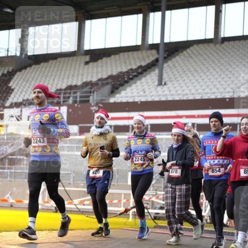 07.12.2025 - St. Pauli X-Mass-Run No. 15 Patografie http://msf.ph/oto/9368087 07.12.2025 11:05:58 Ziel 92, 298, 300, 402, 403, 556, 659, 693, 854, 858, 878, 920, 927, 929, 944, 973, 1024, 1025, 1208, 1223, 1229, 1287, 1428, 1429, 1430, 1432, 1608, 1648, 2243, 2245, 3272, 3278, 4579, 4581, 4583, 4585, 4587 meine-sportfotos.de