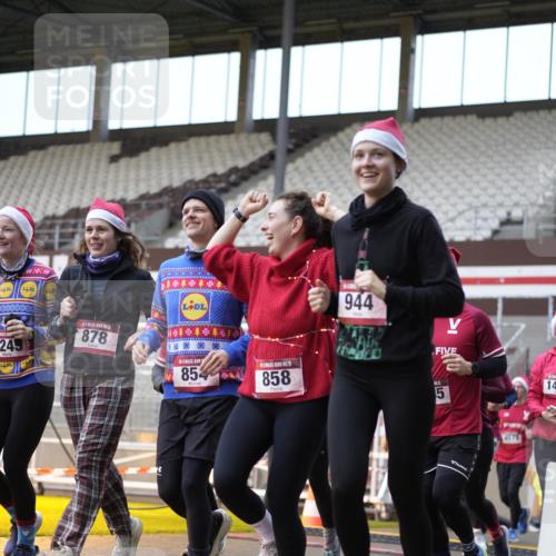07.12.2025 - St. Pauli X-Mass-Run No. 15 Patografie http://msf.ph/oto/9368090 07.12.2025 11:05:59 Ziel 92, 298, 300, 402, 403, 556, 659, 693, 854, 858, 878, 920, 927, 929, 944, 1024, 1025, 1208, 1223, 1229, 1287, 1429, 1430, 1608, 1648, 2243, 2245, 3272, 3278, 4579, 4581, 4583, 4585, 4587 meine-sportfotos.de