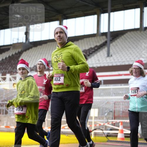 07.12.2025 - St. Pauli X-Mass-Run No. 15 Patografie http://msf.ph/oto/9368098 07.12.2025 11:06:02 Ziel 92, 298, 300, 402, 403, 556, 659, 693, 854, 858, 878, 920, 944, 1024, 1025, 1223, 1229, 1287, 1429, 1430, 1608, 1648, 2243, 2245, 4579, 4581, 4583, 4585, 4587 meine-sportfotos.de