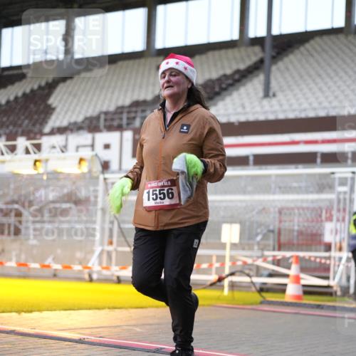 07.12.2025 - St. Pauli X-Mass-Run No. 15 Patografie http://msf.ph/oto/9368118 07.12.2025 11:06:27 Ziel 474, 486, 565, 1285, 1286, 1440, 1442, 1556, 1564 meine-sportfotos.de
