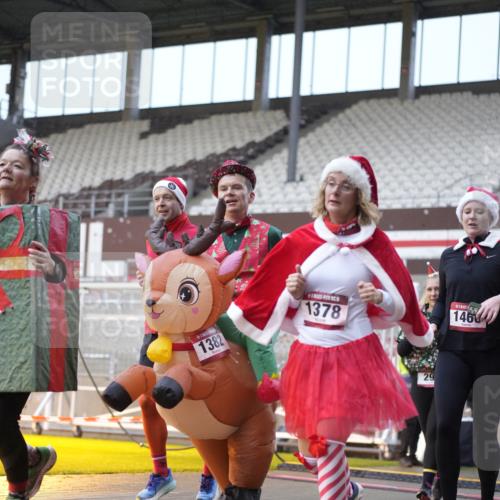 07.12.2025 - St. Pauli X-Mass-Run No. 15 Patografie http://msf.ph/oto/9368196 07.12.2025 11:07:45 Ziel 271, 273, 286, 293, 332, 377, 389, 397, 623, 774, 1107, 1123, 1378, 1381, 1382, 1383, 1439, 1441, 1460, 1509, 1812, 1910, 2693 meine-sportfotos.de