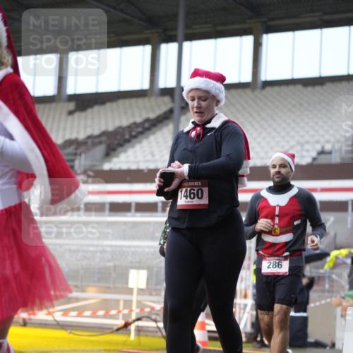 07.12.2025 - St. Pauli X-Mass-Run No. 15 Patografie http://msf.ph/oto/9368198 07.12.2025 11:07:46 Ziel 271, 273, 286, 293, 332, 377, 389, 397, 623, 774, 1107, 1123, 1129, 1378, 1381, 1382, 1383, 1439, 1441, 1460, 1509, 1812, 1910, 2693 meine-sportfotos.de