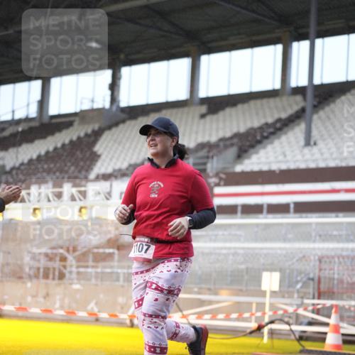 07.12.2025 - St. Pauli X-Mass-Run No. 15 Patografie http://msf.ph/oto/9368204 07.12.2025 11:07:49 Ziel 271, 273, 286, 293, 389, 397, 653, 772, 774, 1107, 1123, 1129, 1342, 1378, 1381, 1382, 1383, 1439, 1441, 1460, 1520, 1525, 1812, 2693 meine-sportfotos.de