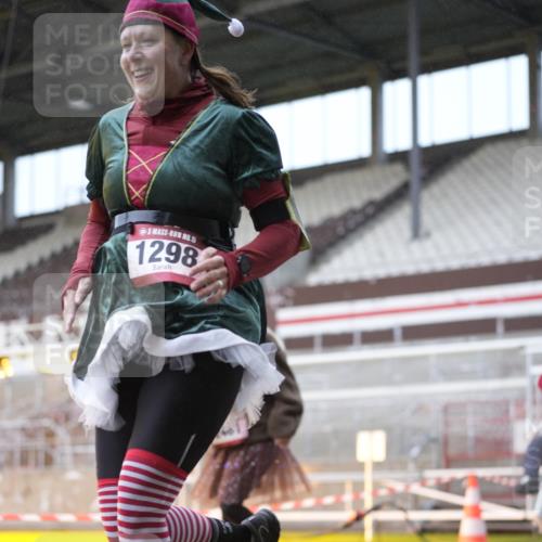 07.12.2025 - St. Pauli X-Mass-Run No. 15 Patografie http://msf.ph/oto/9368340 07.12.2025 11:10:15 Ziel 42, 53, 980, 1298, 1299, 1398, 1694, 1697, 1739, 1740, 2371 meine-sportfotos.de