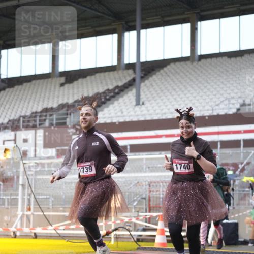 07.12.2025 - St. Pauli X-Mass-Run No. 15 Patografie http://msf.ph/oto/9368346 07.12.2025 11:10:19 Ziel 42, 53, 980, 1298, 1299, 1398, 1694, 1697, 1739, 1740, 2371 meine-sportfotos.de