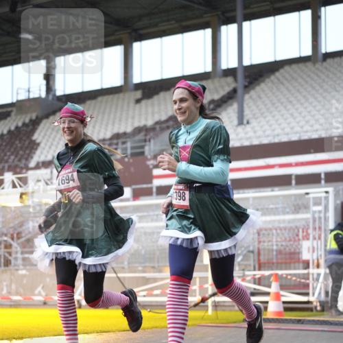 07.12.2025 - St. Pauli X-Mass-Run No. 15 Patografie http://msf.ph/oto/9368351 07.12.2025 11:10:20 Ziel 42, 53, 980, 1298, 1299, 1398, 1694, 1697, 1739, 1740, 2371 meine-sportfotos.de