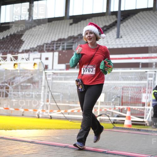 07.12.2025 - St. Pauli X-Mass-Run No. 15 Patografie http://msf.ph/oto/9368458 07.12.2025 11:11:25 Ziel 171, 182, 190, 411, 788, 812, 815, 841, 1145, 1146, 1147, 1309, 1321, 1589, 1714, 1767, 1770, 4801, 4805, 4806, 4810, 4813, 5005, 5006 meine-sportfotos.de