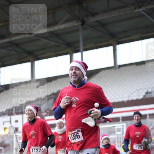 07.12.2025 - St. Pauli X-Mass-Run No. 15 Patografie http://msf.ph/oto/9368830 07.12.2025 11:17:15 Ziel 551, 1122, 1125, 1127, 1130, 1340, 1529, 1531, 1686, 2477, 2766, 2846, 2849 meine-sportfotos.de